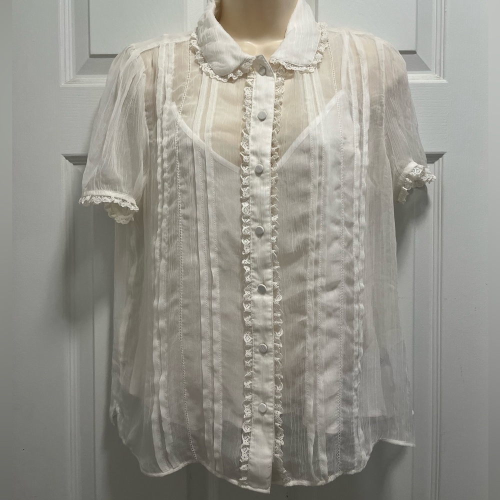 J.CREW Ivory Sheer Chiffon Lace
Trim Button Up Shirt Size 6 - NWT - Picture 5 of 15